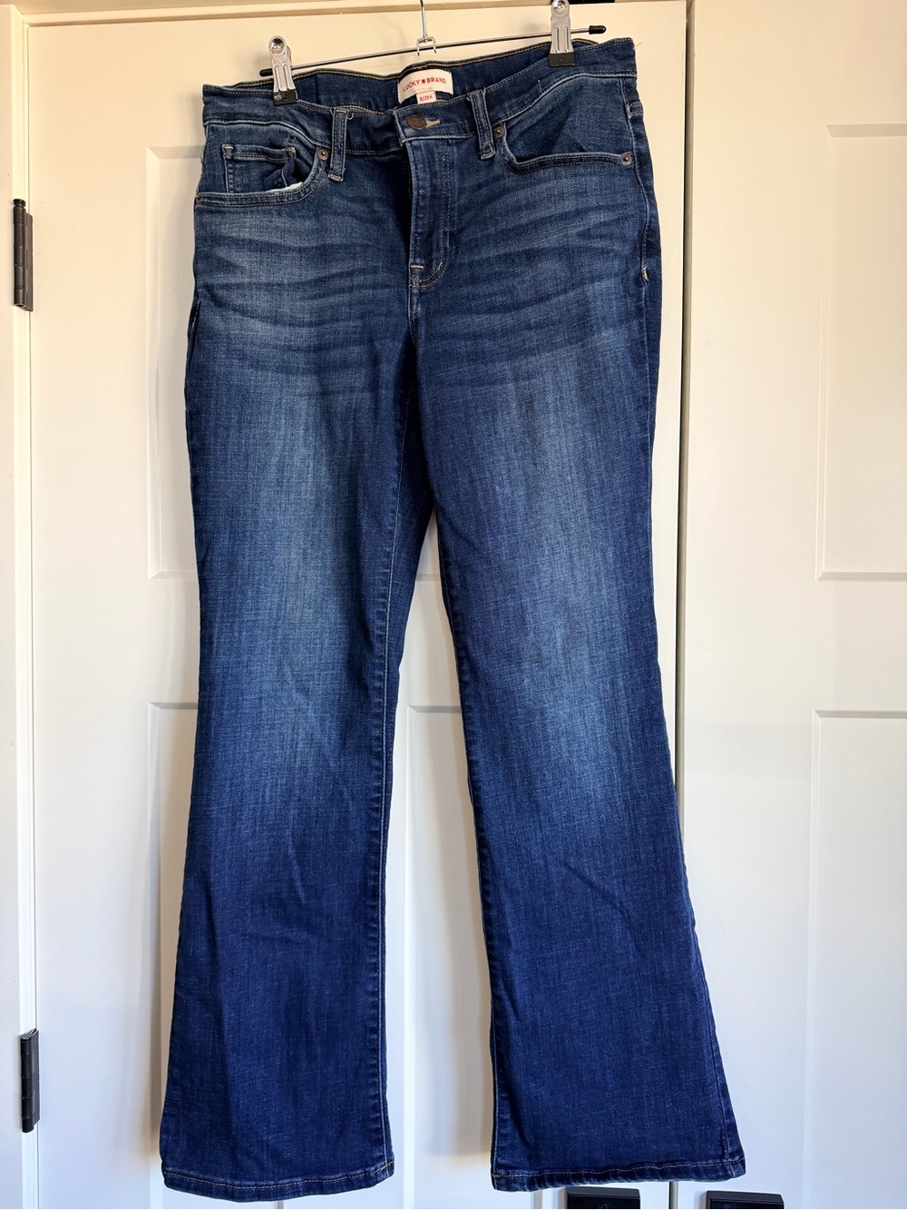 Lucky midrise Sweet Bootcut in dark wash - size 8/29A
